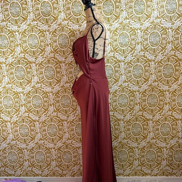 NWT Shona Joy Luxe Twist Front Sleeveless Satin Midi Dress in Sangria size 12 - Picture 8 of 13